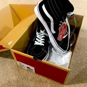 Vans Sk8 Hi high top sneakers black w white stripe